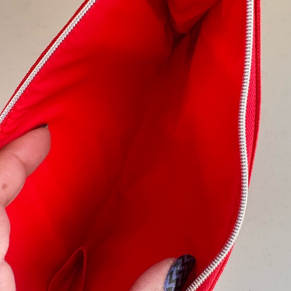 Christian Dior Red Makeup Pouch/Clutch - Picture 6 of 10